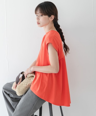 接触冷感バックフレアフレンチTシャツ