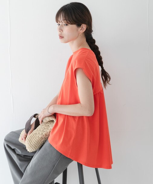 接触冷感バックフレアフレンチTシャツ