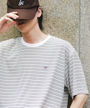 ワンポイントシシュウロゴTシャツ