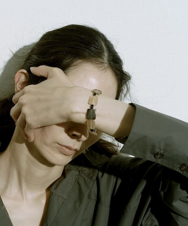 SMELLY so’　square horn onyx bracelet