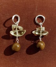 SMELLY so’　lemon quartz hoop pierce
