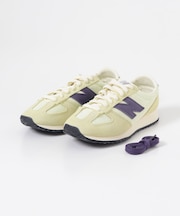 NEW BALANCE　U4713