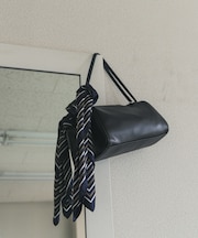 ダブルストラップハンドバッグ