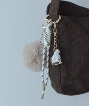 CAT AND FAKEFUR CHARM