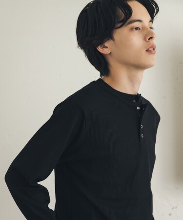 フェイクレイヤードヘンリーネックロングTシャツ