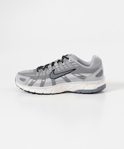 NIKE　P-6000