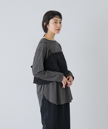 カッティング刺繍キャミソール