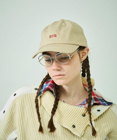 LY　LETTER CAP