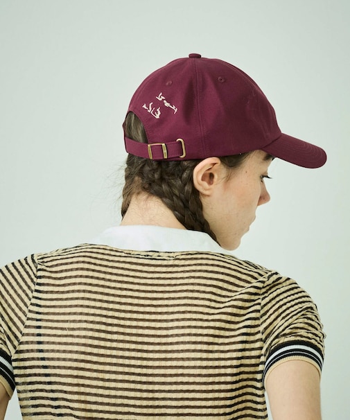 LY　LETTER CAP