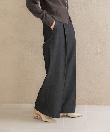 PERFECT DENIM SLACKS