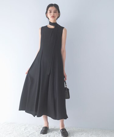 ベルト付フレアシルエットロングドレス