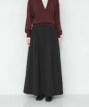 new basic CLEAN VOLUME SKIRT