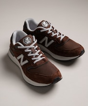 NEW BALANCE 880 V7
