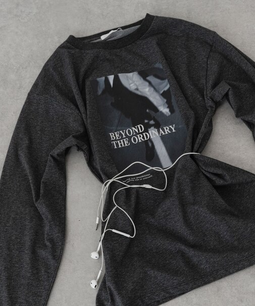 グラフィックTシャツ