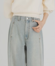フロントシームストレードデニム