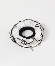 heyep SILK BICOLOR RUFFLE SCRUNCHIE