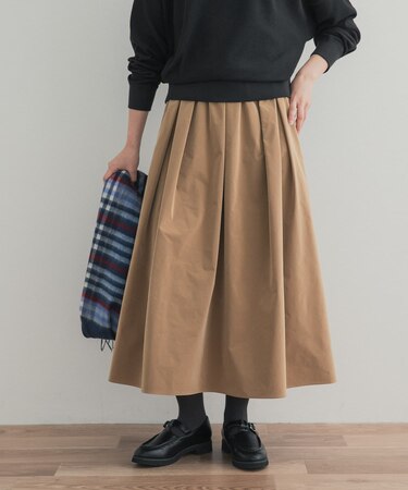 ピーチタッチタフタボリュームスカート
