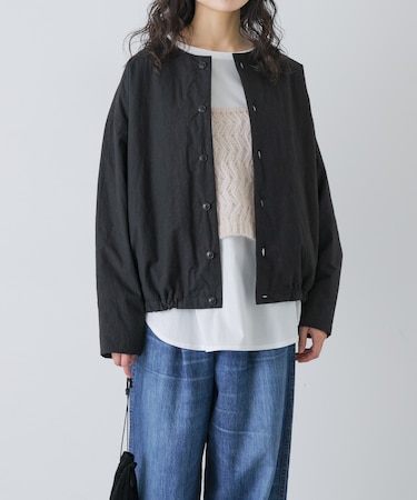 中綿ノーカラージャケット