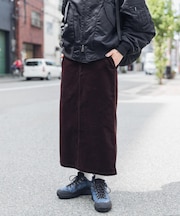 『UR TECH』コーデュロイストレートスカート