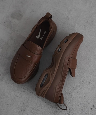 NIKE エアマックスフェノメナ