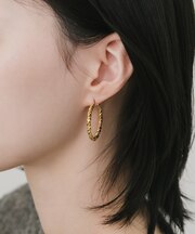 ステンレスツイストフープピアス