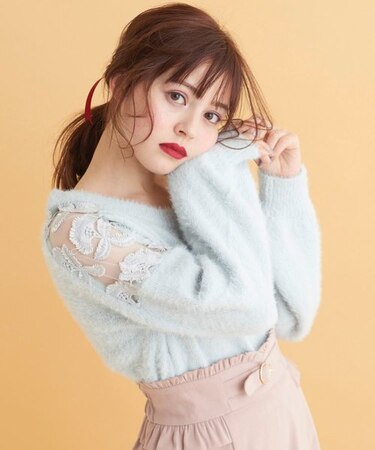 ショルダーレースシャギープルオーバー