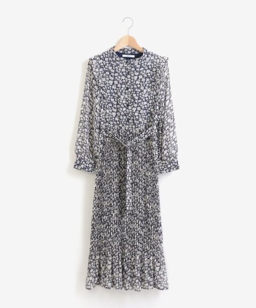 フラワープリーツワンピ