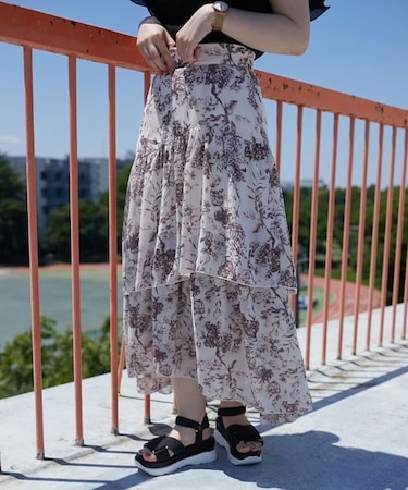 エアリーティアードスカート