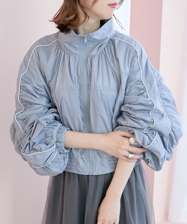 ラインショートブルゾン