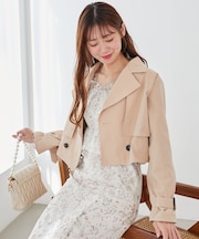 ショートトレンチコート