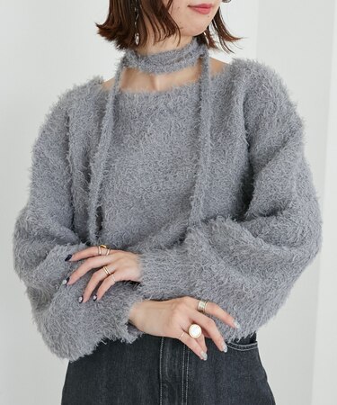 チョーカー付きプードルニット