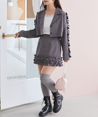ブローチセットホイップフリルジャケット