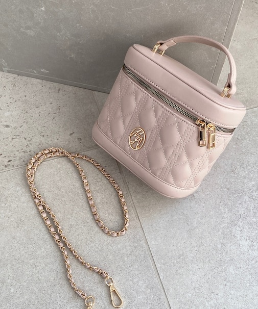 キルティングビジューバニティ