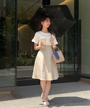 バックレースアップフレアスカート