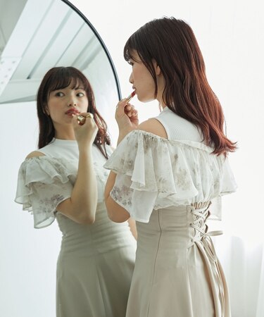 ウエストきゅっとフリルフレアワンピ