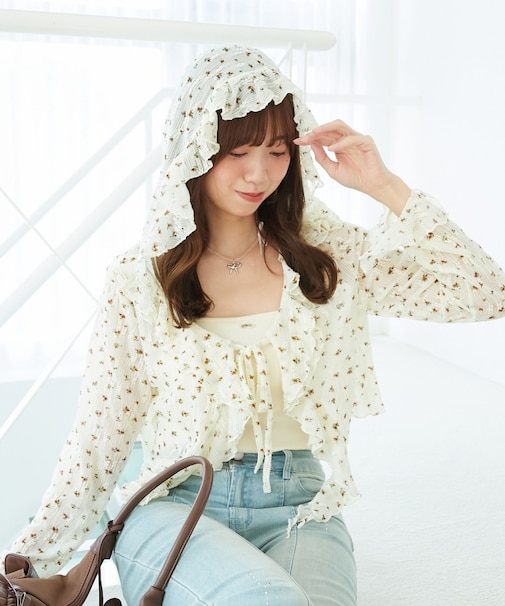 フード付きフリルカーデ