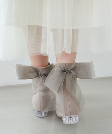 ローヒール取り外しリボンブーツ