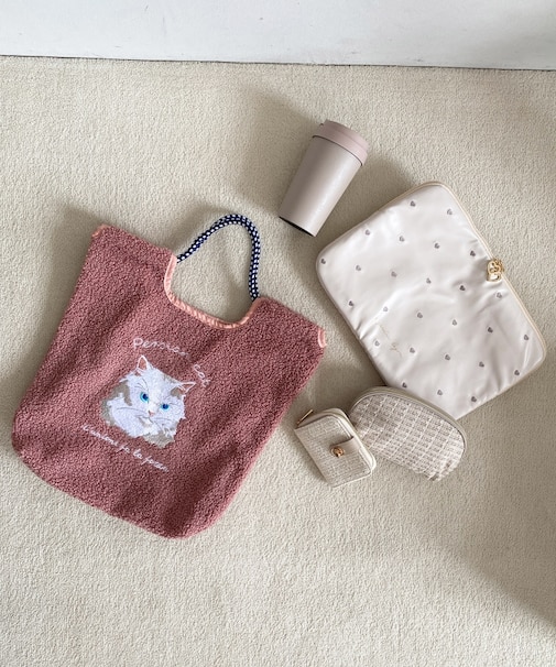 アニマル刺繍ボアトートバッグ