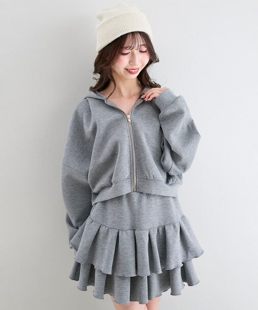 ∞キラキララインストーンショートパーカー