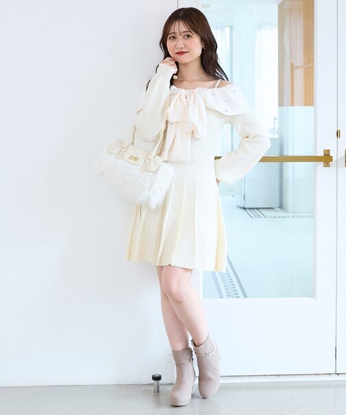 フロントビッグリボンニットミニワンピ