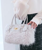 キルティングフラップファーバッグ