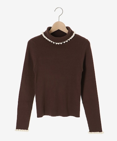 パイピングフリルタートルニット