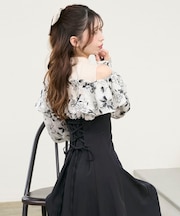 ウエストきゅっとフリルワンピース