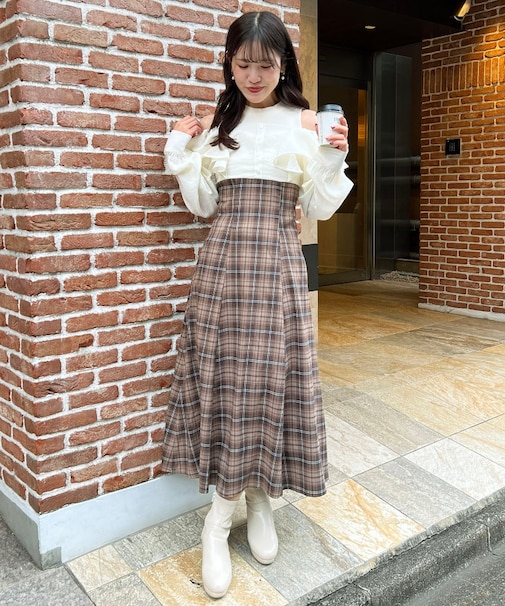 ウエストきゅっとフリルワンピース