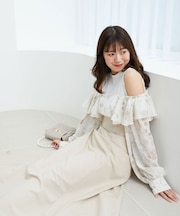 ウエストきゅっとフリルワンピース