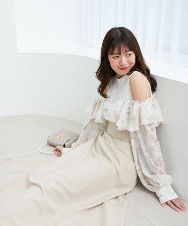 ウエストきゅっとフリルワンピース