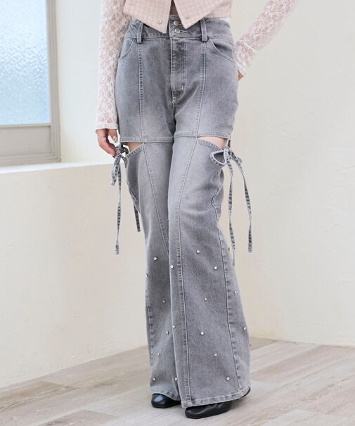 スリットビジューフレアデニムパンツ