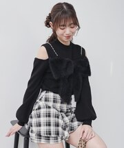 ビッグリボンチェーン付きニット