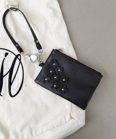 フローラルパスケース