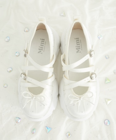 キラキラサテンバレエスニーカー